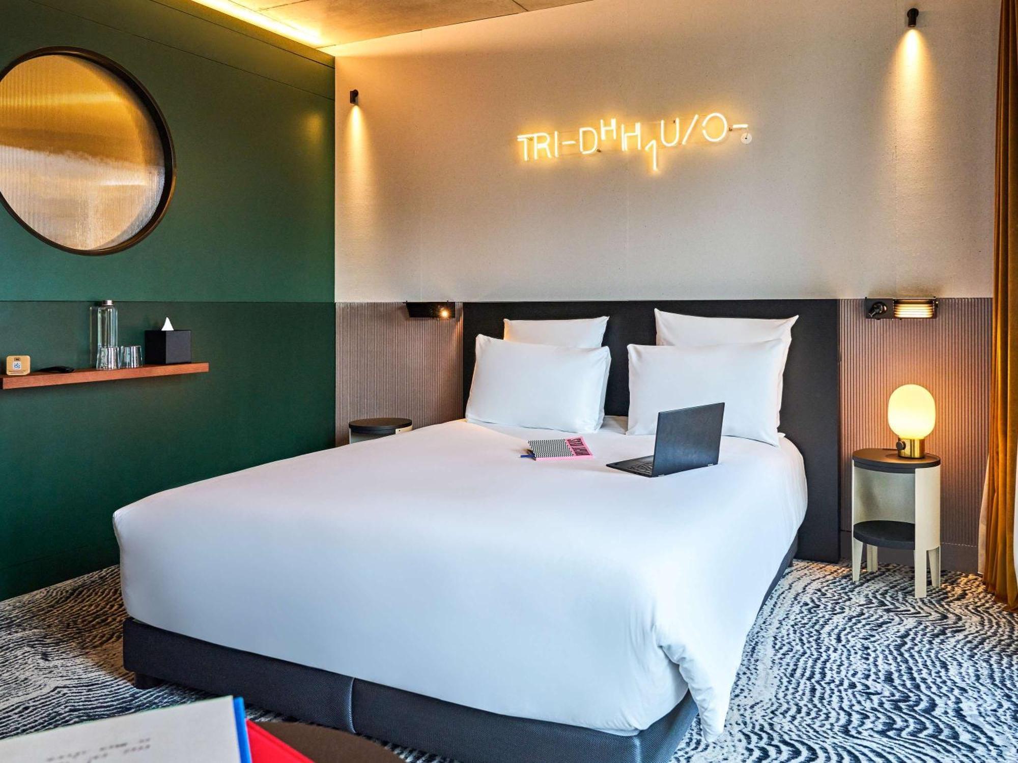 Tribe Paris Clichy Hotel Kültér fotó