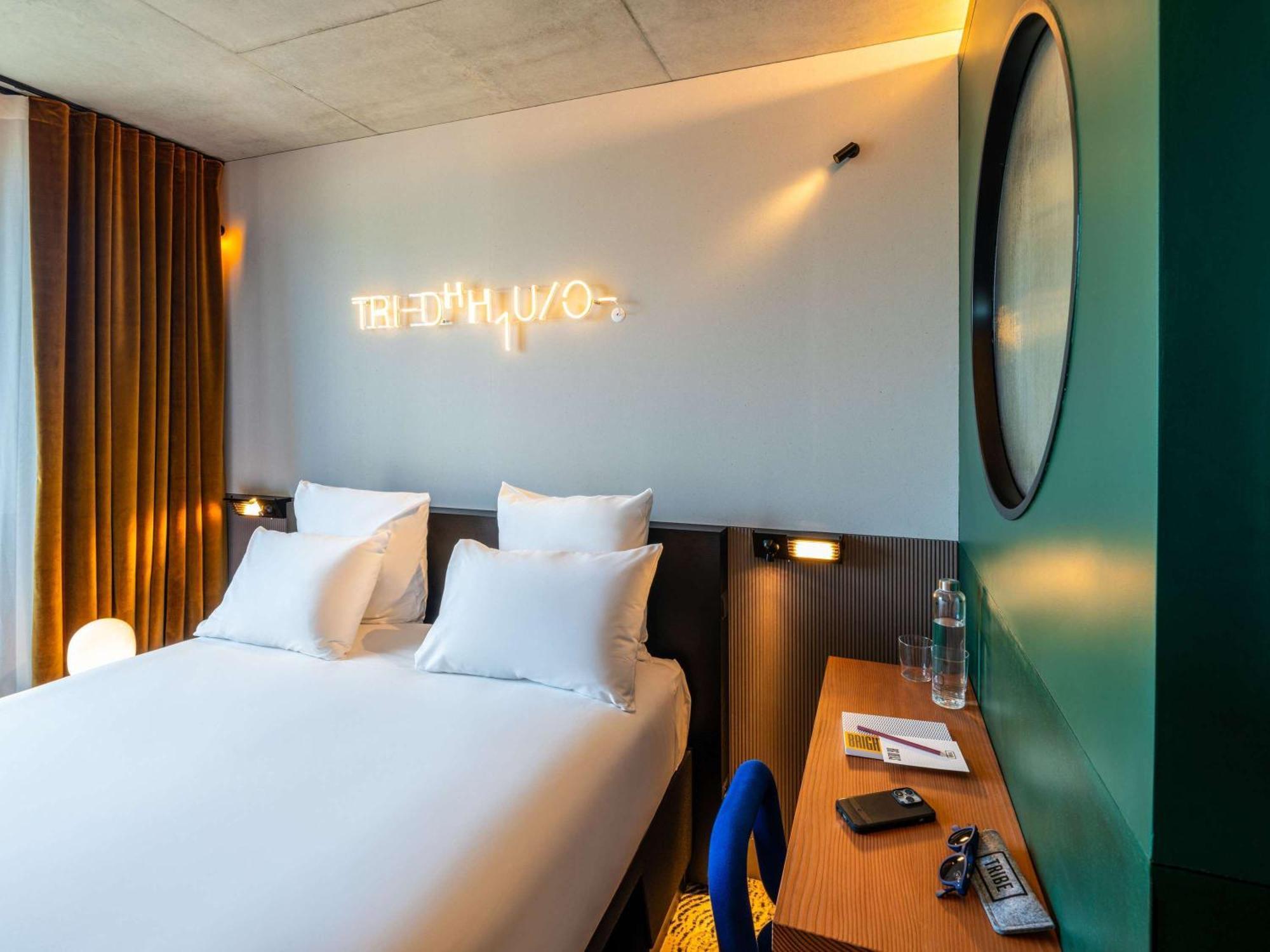Tribe Paris Clichy Hotel Kültér fotó