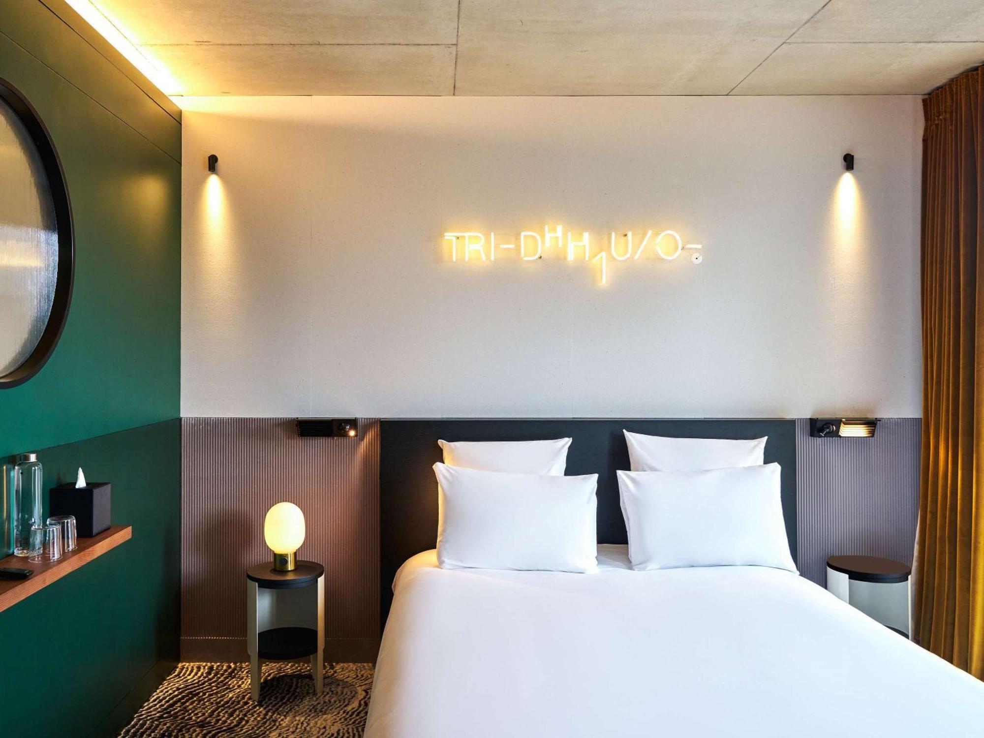 Tribe Paris Clichy Hotel Kültér fotó